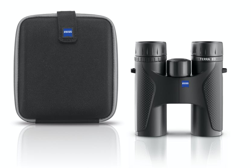 ZEISS Terra ED 10X32 Binoculars - Compact Size & Crystal Clear Optics 1 - Huligun.com zeiss terra ed 8x32 binoculars buy online india